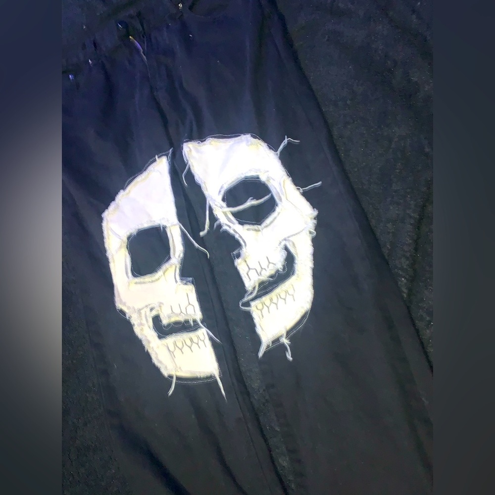 Skeleton head jeans